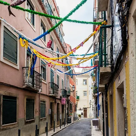 Cozy In Bica Appartamento Lisbona