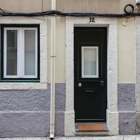 Apartament Cozy In Bica Lizbona